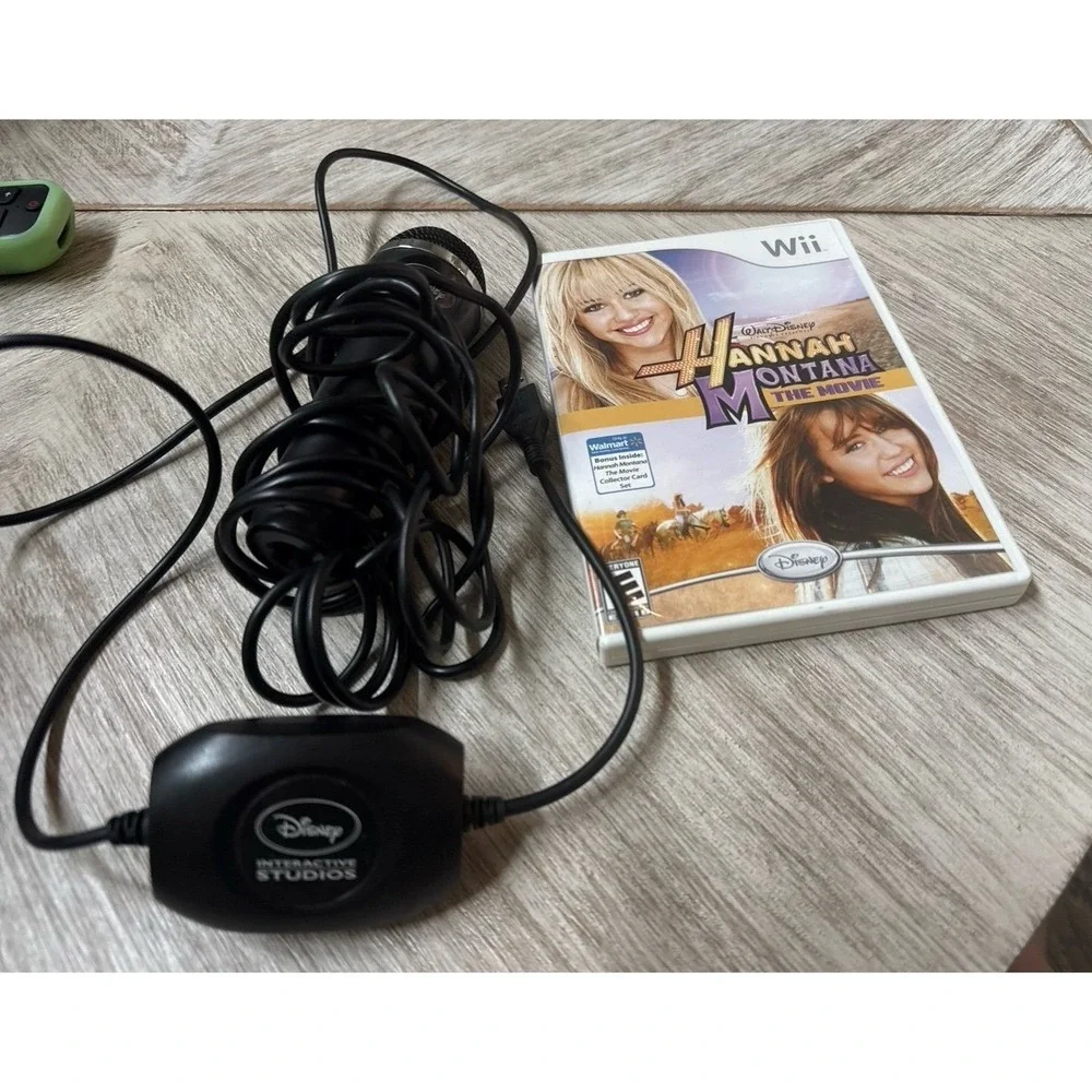 Hannah Montana The Movie Wii Game with Disney Interactive Studios USB Microphone